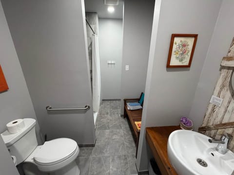 Germantown Inn & Lounge Inn in Hermann