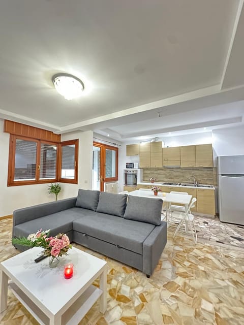 Kitchen or kitchenette, Living room, Dining area