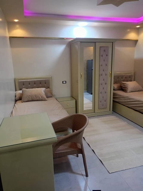 Bed, Living room, Photo of the whole room, Seating area, Bedroom, wardrobe