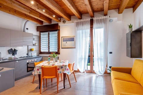 Property building, Kitchen or kitchenette, Living room