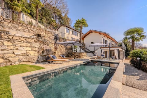 Villa Suna Paradiso Villa in Verbania