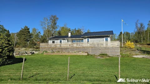 Property building, Facade/entrance, Off site