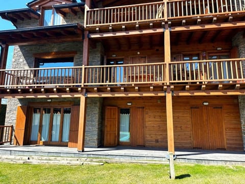 Property building, Balcony/Terrace