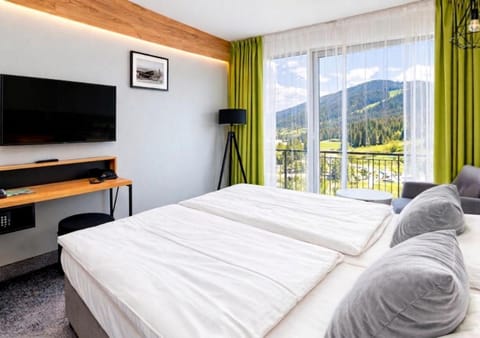 TV and multimedia, Bedroom, Mountain view