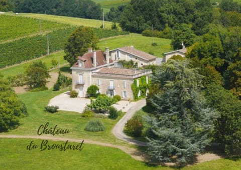 Property building, Day, Natural landscape, Garden, Garden view