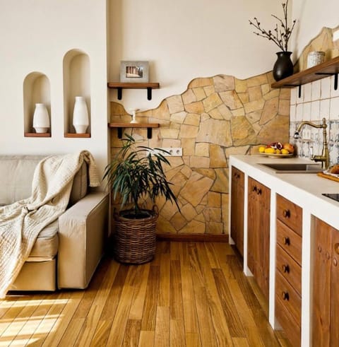 Kitchen or kitchenette, Seating area