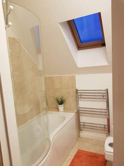 Gracian OMB Ongar 3 Bed Apartment in Dublin