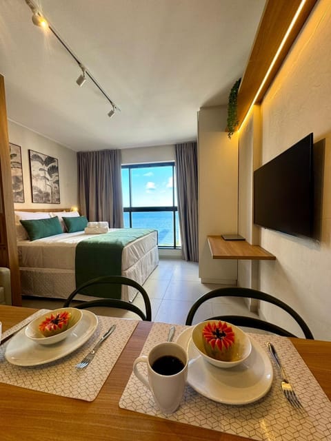 Photo of the whole room, Sea view