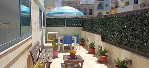 Patio, Balcony/Terrace