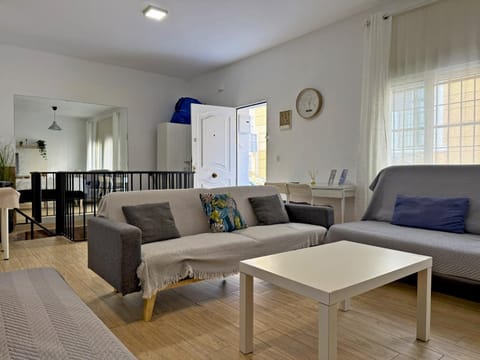 Communal lounge/ TV room, Living room