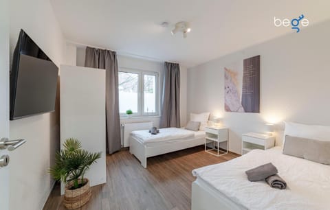 Photo of the whole room, Bedroom, heating, internet, soundproof