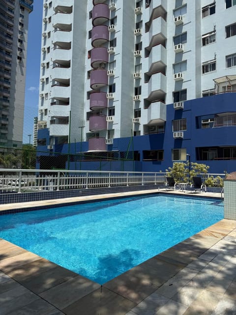 Property building, Day, Pool view, Swimming pool, sunbed