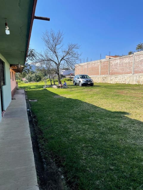 Garden, Parking