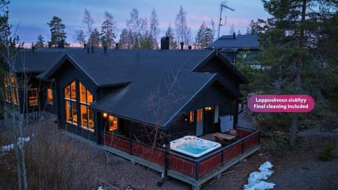 Property building, Pool view
