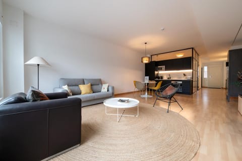 Communal lounge/ TV room, Living room, Lounge or bar