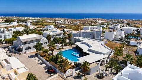Swimming pool, Location