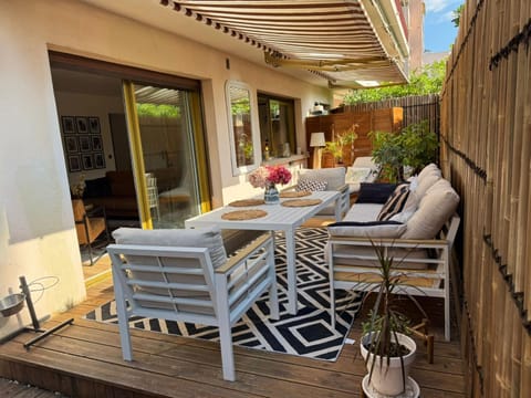 Patio, Garden, Balcony/Terrace