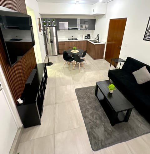 Kitchen or kitchenette, Living room