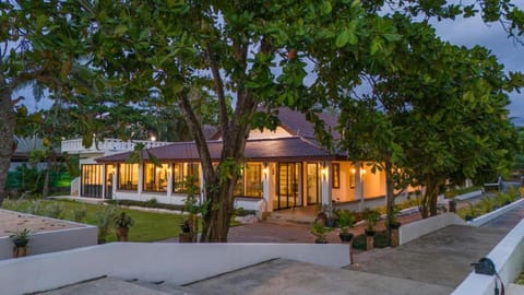 Sirinary Villa - Natai Phangnga Villa in Khok Kloi