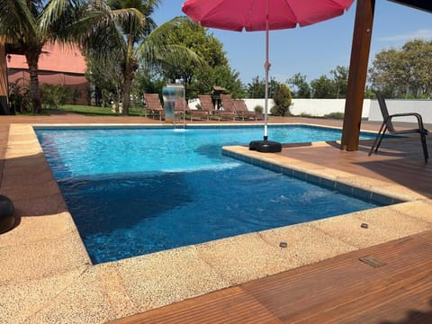 Swimming pool, Swimming pool