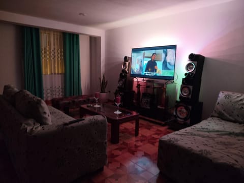TV and multimedia, Living room