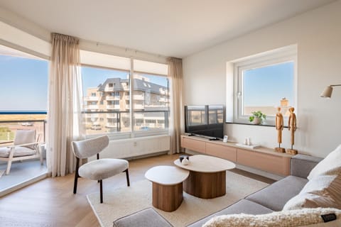 Living room, Sea view