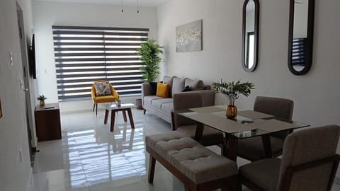 TV and multimedia, Living room, Dining area