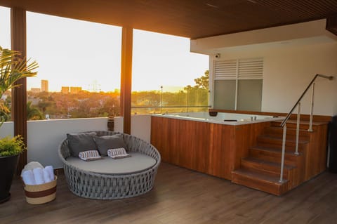 Natural landscape, View (from property/room), Balcony/Terrace