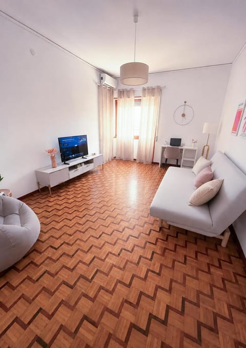 Bed, TV and multimedia, Living room, Other, air conditioner