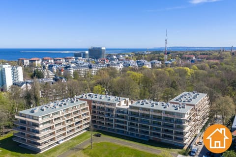 Bird's eye view, View (from property/room), City view, Garden view