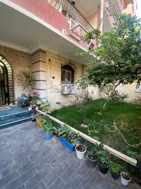 Garden, Balcony/Terrace