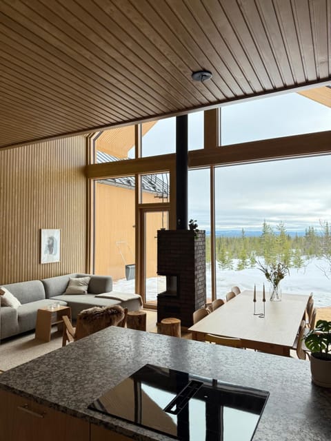 Natural landscape, View (from property/room), Balcony/Terrace, Living room, Dining area