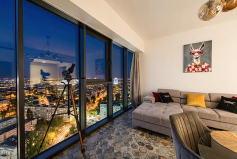 Communal lounge/ TV room, Night, View (from property/room), Living room, Seating area, Evening entertainment, City view