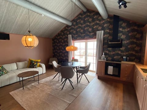 Kitchen or kitchenette, Living room, Dining area