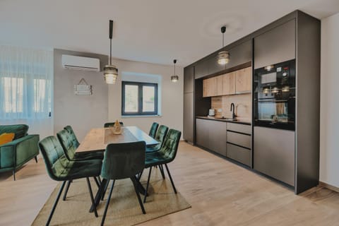 Living room, kitchen