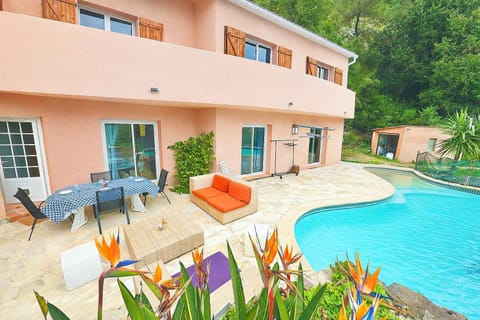 Balcony/Terrace, Pool view, Swimming pool