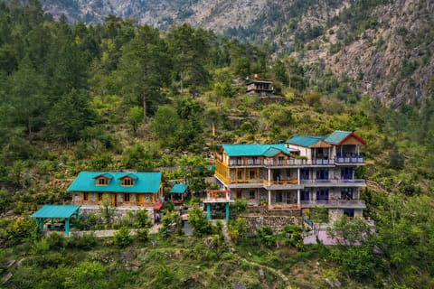 Property building, Day, Natural landscape, View (from property/room), Mountain view