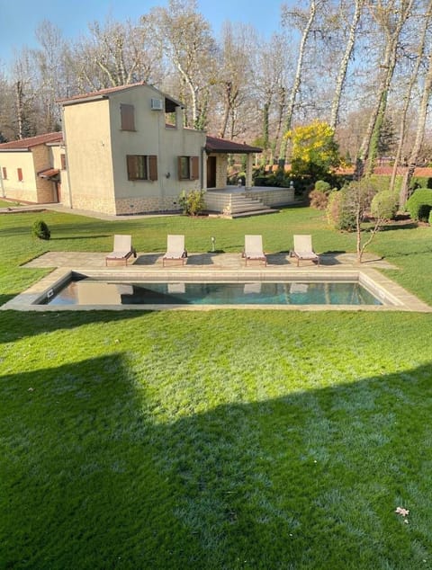 Garden, Swimming pool