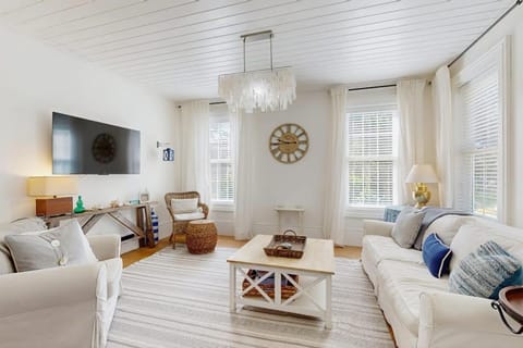 Stunning Lighthouse Replica Home with Ocean Views - Steps from the Beach House in Newport