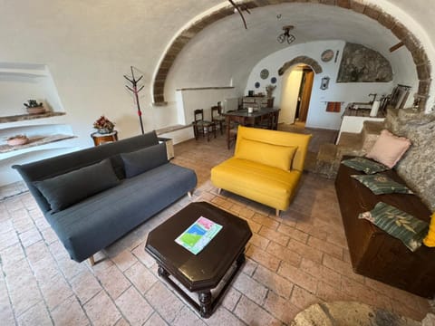 Living room, Seating area, furniture