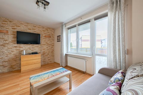 TV and multimedia, Balcony/Terrace, Living room, Seating area