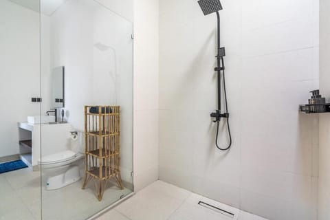 NEW 2BR pool villa with workspace Pererenan Beach 5 min Villa in North Kuta