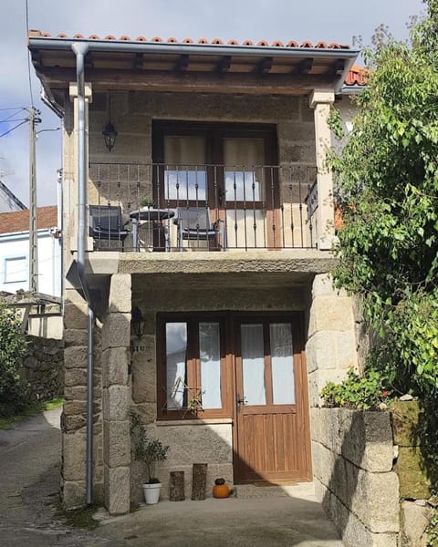 Property building, Balcony/Terrace