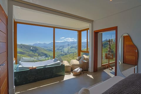 Bed, Hot Tub, Photo of the whole room, Bedroom, Mountain view