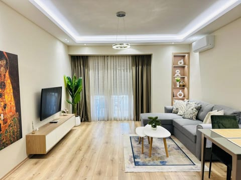 TV and multimedia, Balcony/Terrace, Living room, Seating area