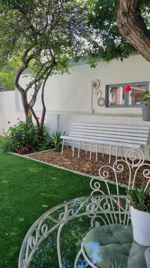 TWINHOUSE-Cape Town Bed and Breakfast in Cape Town