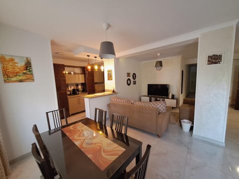 Lobby or reception, Dining area