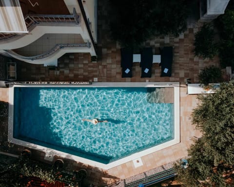 Sunny Place Apartment With Pool Apartment in Makarska