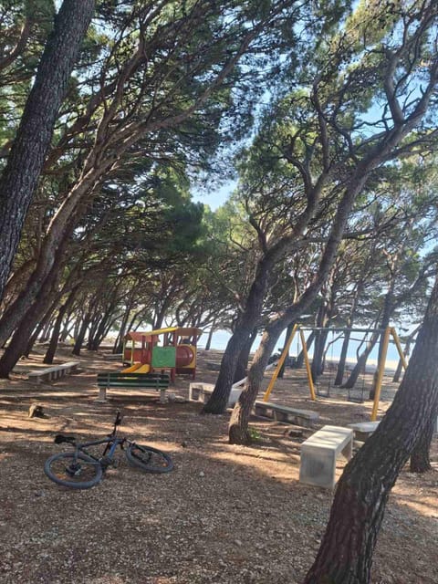 Sunny Place Apartment With Pool Apartment in Makarska