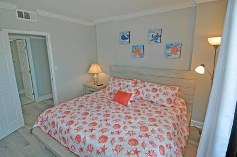 Large 5BR Unit with Amazing Views at Spring Towers House in Cherry Grove Beach